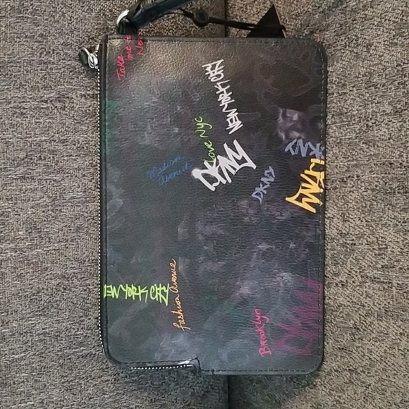 Nwt DKNY medium black graffiti wristlet. Retails $78 - Picture 8 of 9
